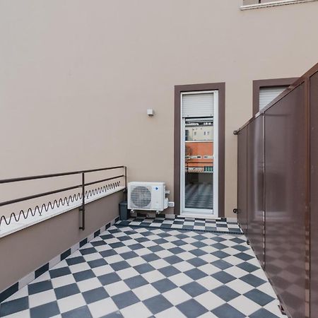 Ferienwohnung Pavia Tower - By Host4U Exterior foto