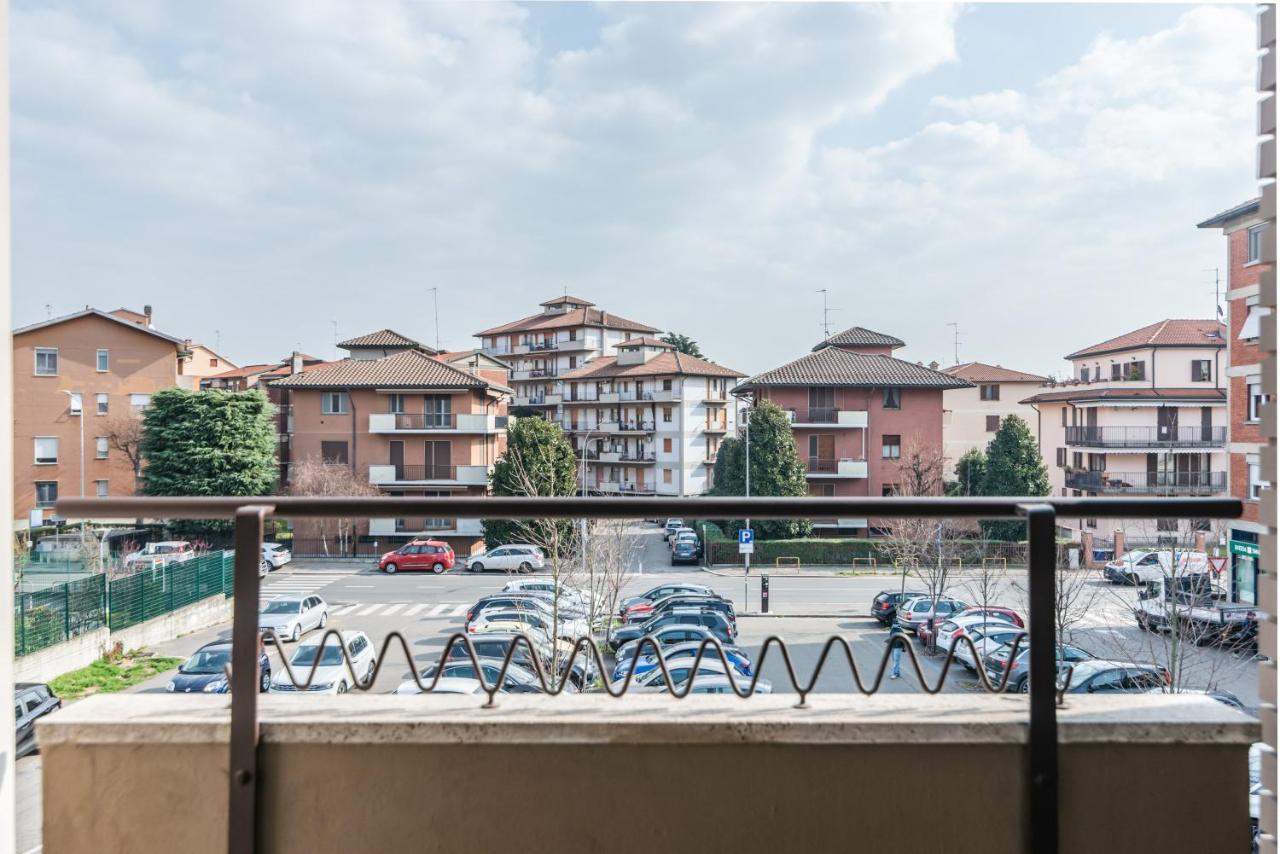 Ferienwohnung Pavia Tower - By Host4U Exterior foto